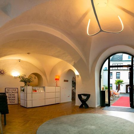 Hotel Maxplatz Хоф Екстериор снимка