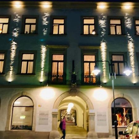 Hotel Maxplatz Хоф Екстериор снимка