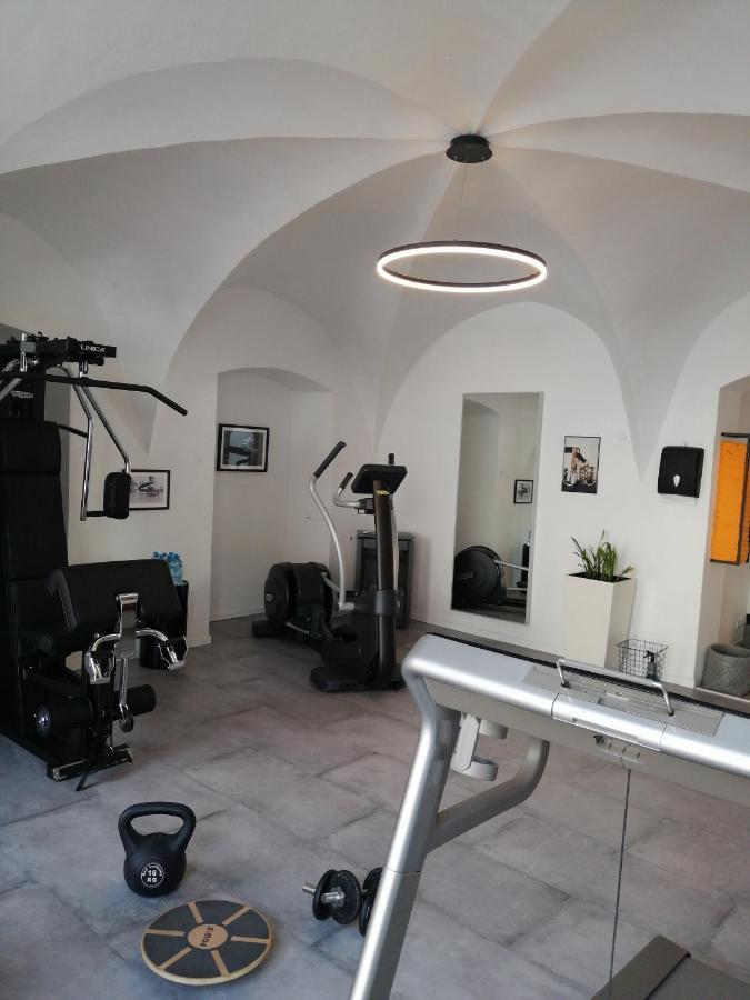 Hotel Maxplatz Хоф Екстериор снимка