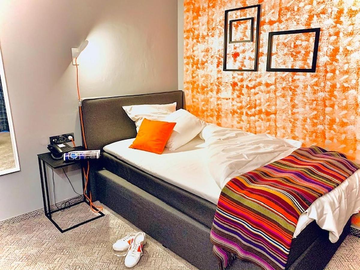Hotel Maxplatz Хоф Екстериор снимка