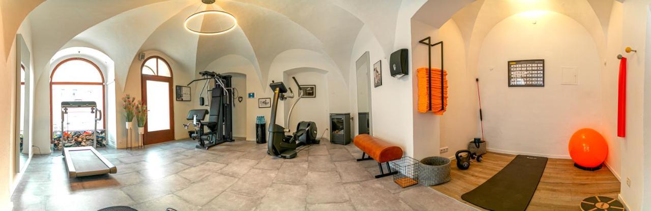 Hotel Maxplatz Хоф Екстериор снимка