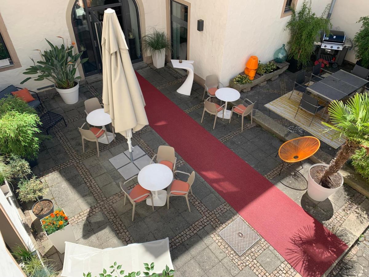 Hotel Maxplatz Хоф Екстериор снимка