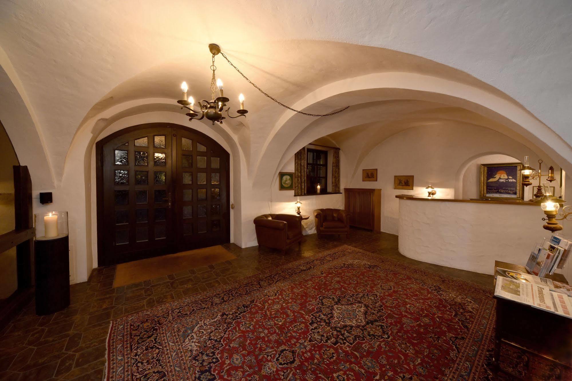Hotel Maxplatz Хоф Екстериор снимка